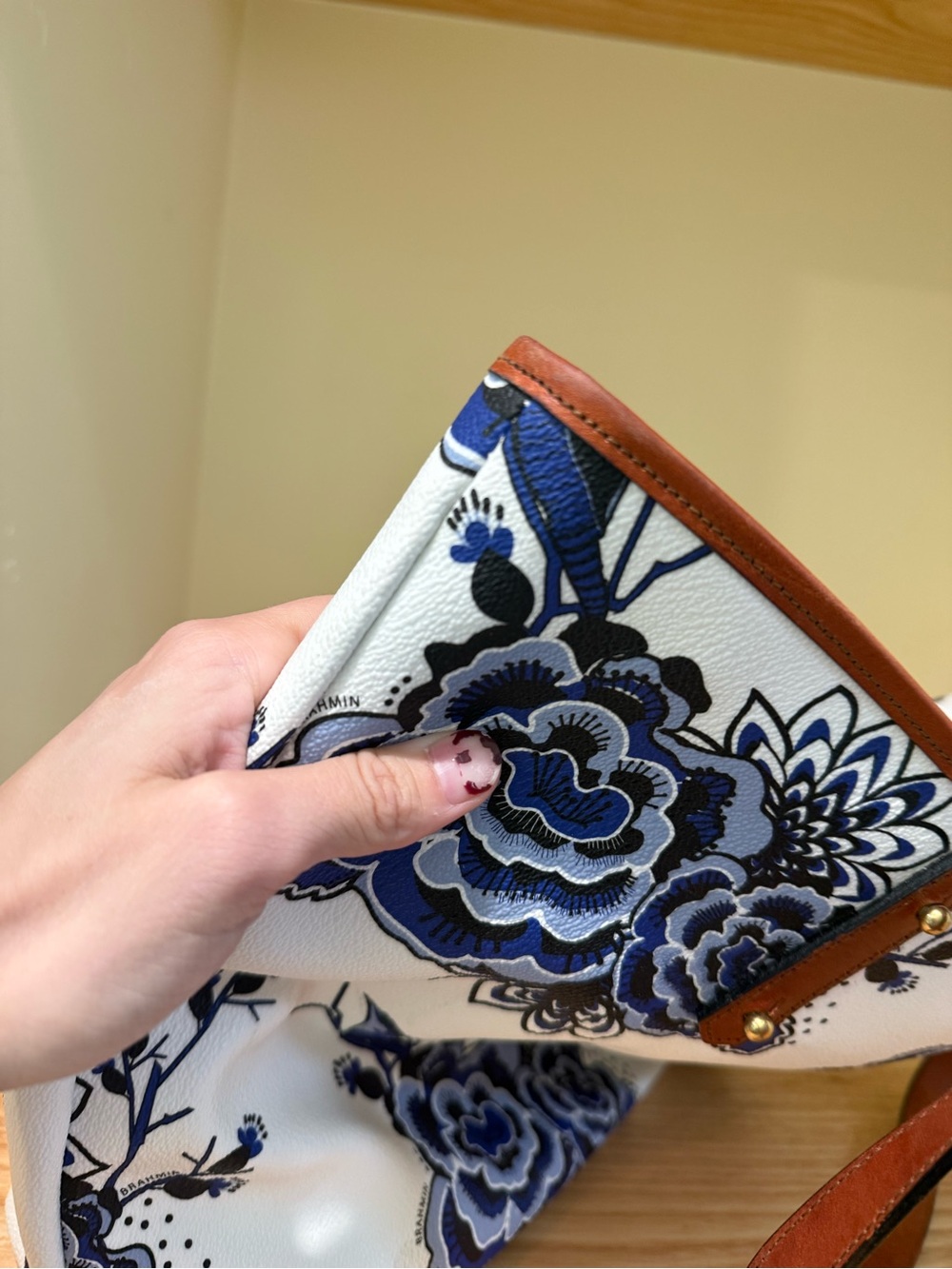 Rare Brahmin All-Day Tote in Blue Delft - Picture 12 of 13